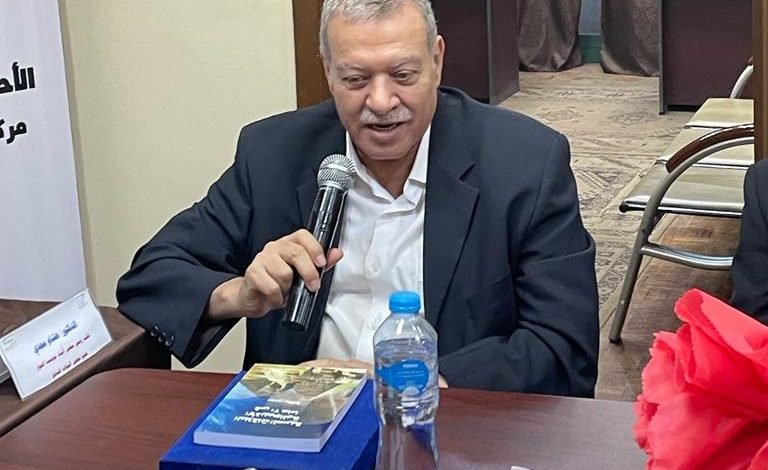 الكاتب الصحفى محمد سلامة